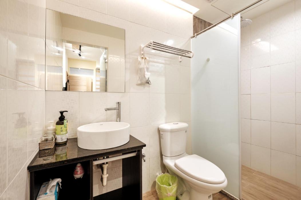 小黑琵416輕旅 Little Happy Hostel Tainan Luaran gambar