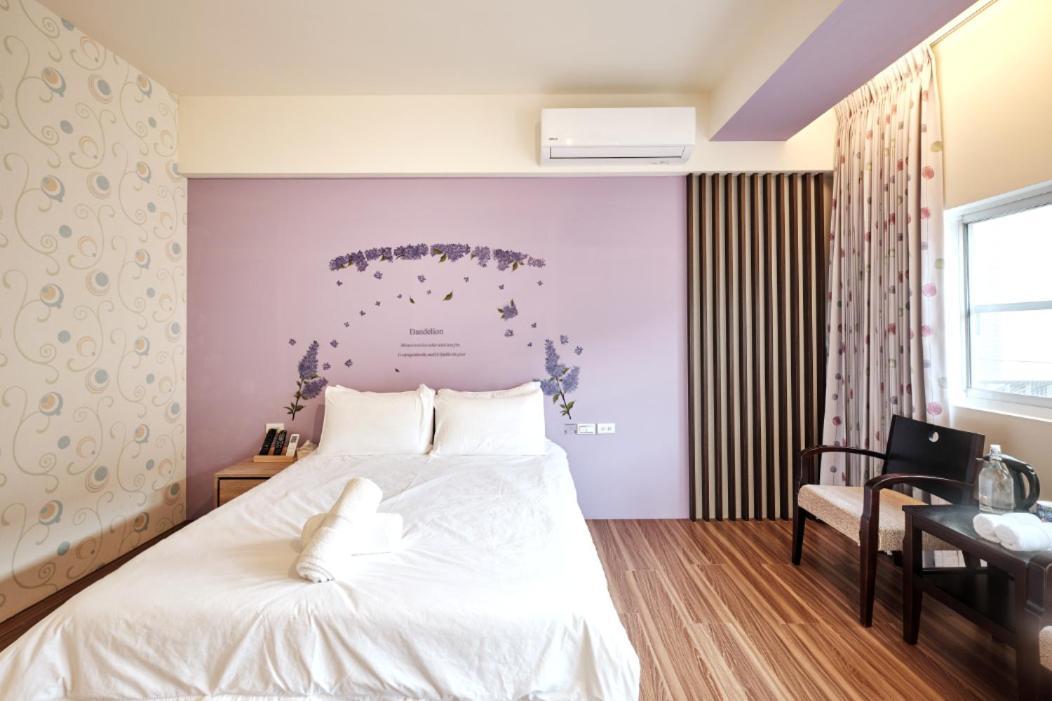 小黑琵416輕旅 Little Happy Hostel Tainan Luaran gambar